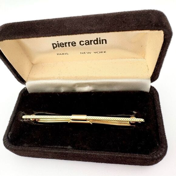 Vintage Pierre Cardin Gold-Tone Tie Clip in Original Velvet Case EUC - Picture 4 of 7